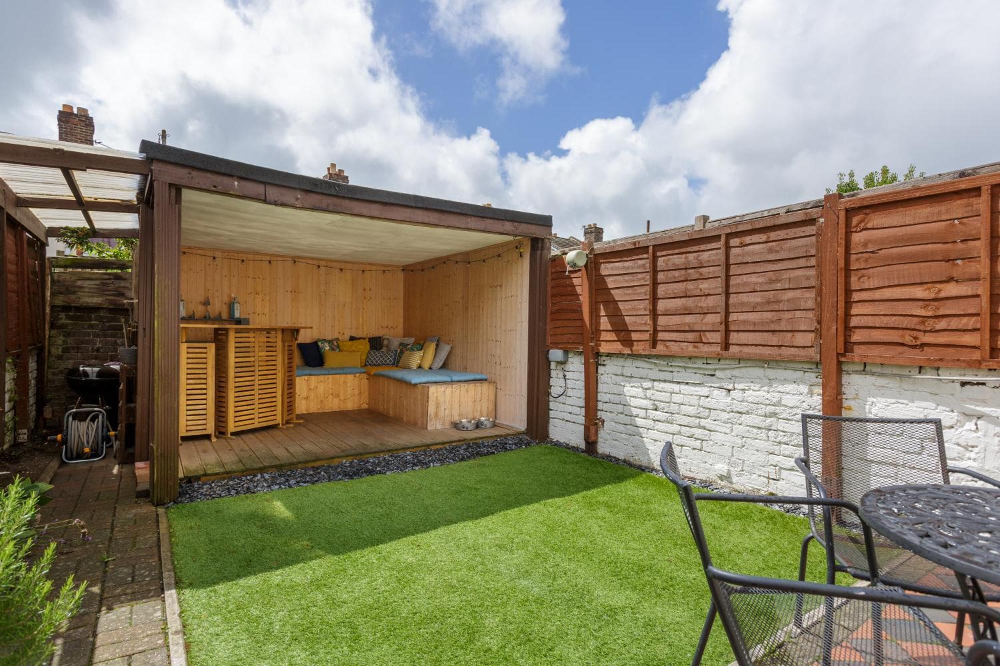 Percy Terrace - Charming 2 Bedroom Town House Portsmouth Bagian luar foto